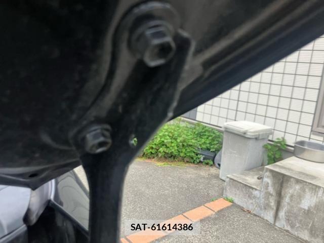 Toyota COROLLA TOURING 2019-10 8229360-9