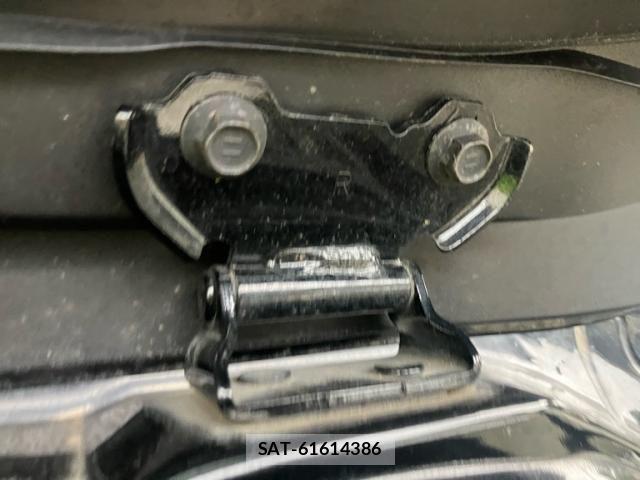 Toyota COROLLA TOURING 2019-10 8229360-8