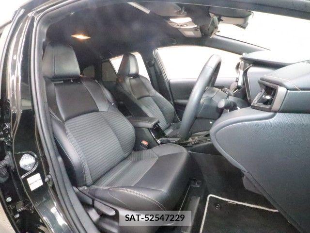 Toyota COROLLA TOURING 2021-04 8244881-3