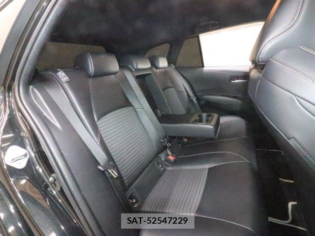 Toyota COROLLA TOURING 2021-04 8244881-4