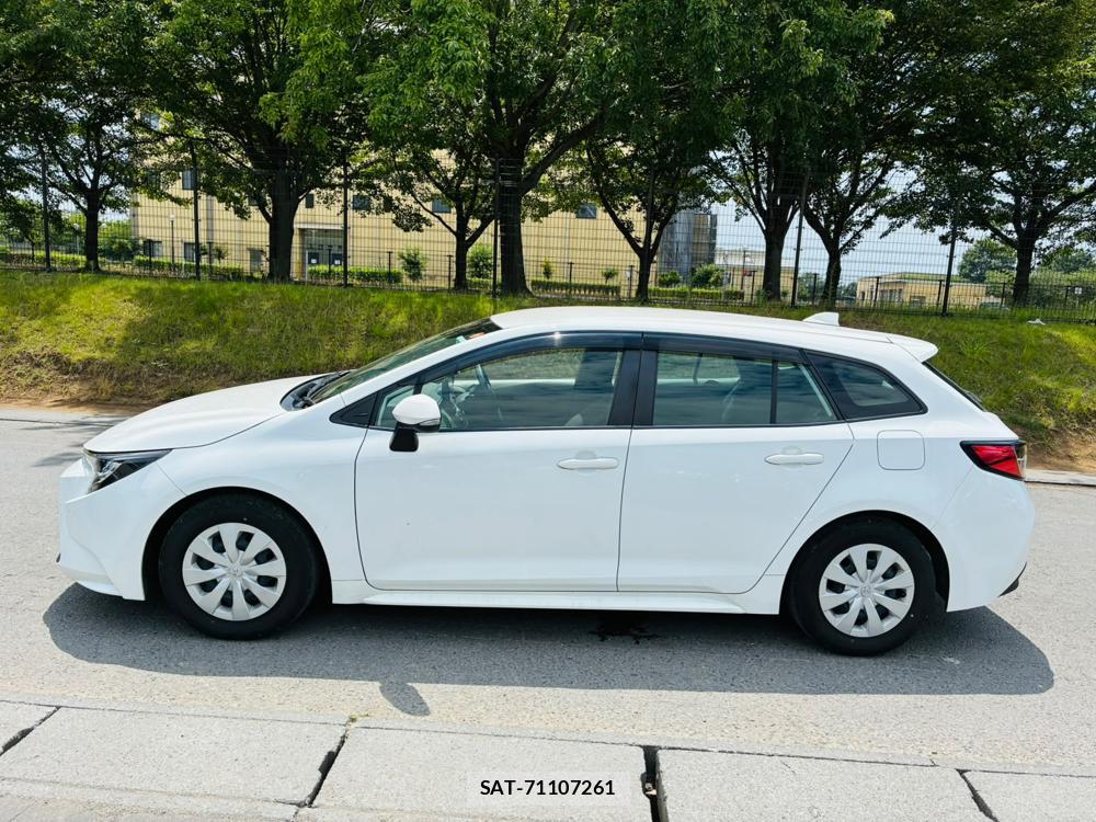 Toyota COROLLA TOURING 2021-07 8144162-1