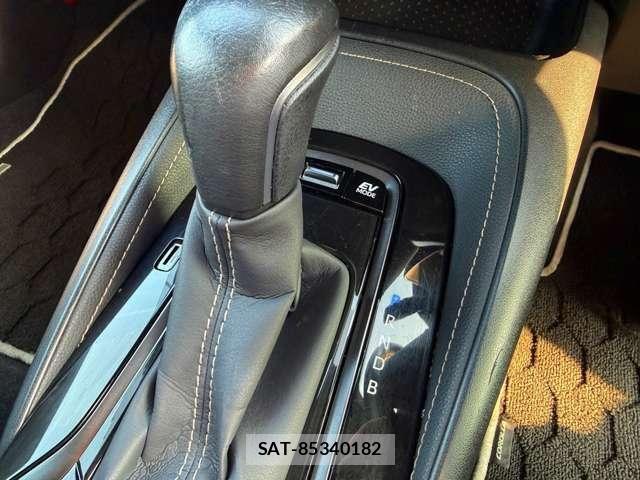 Toyota COROLLA TOURING 2020-06 8335302-19