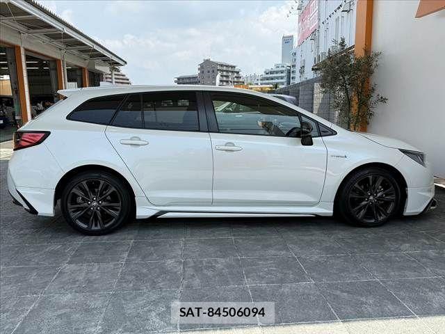 Toyota COROLLA TOURING 2020-03 8335300-11