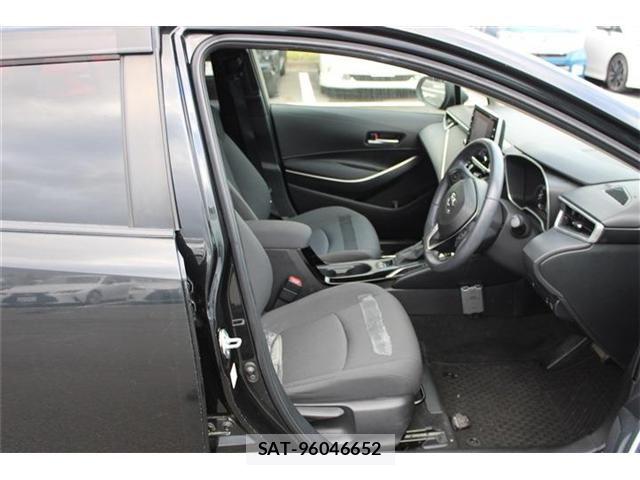 Toyota COROLLA TOURING 2019-11 8371538-26