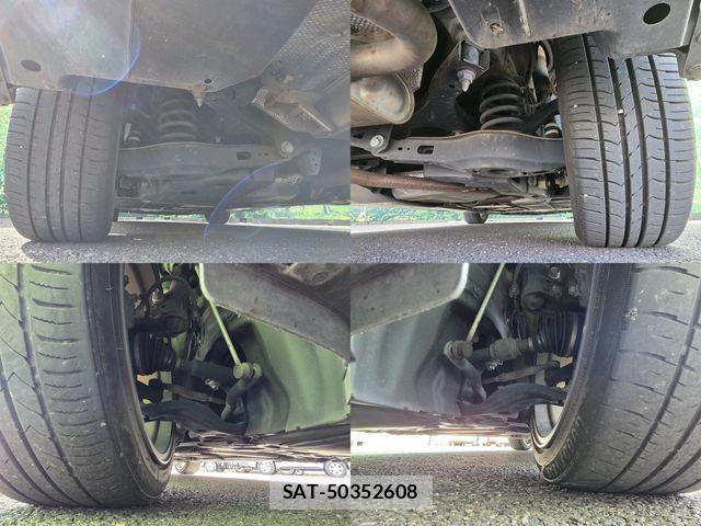Toyota COROLLA TOURING 2020-07 8457205-28