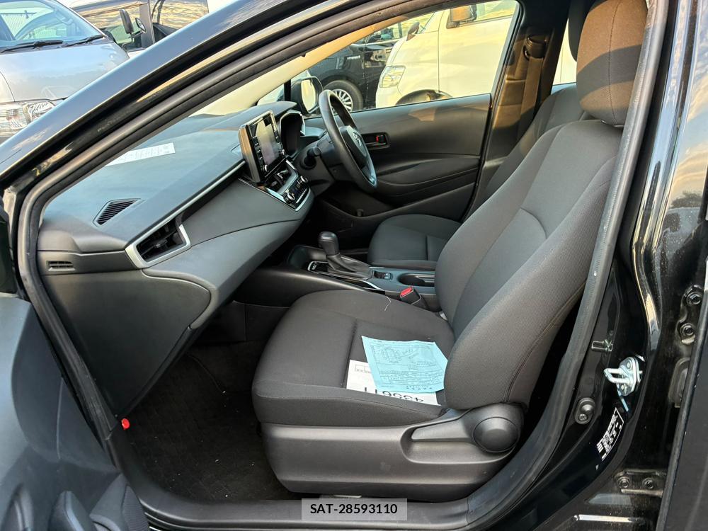 Toyota COROLLA TOURING 2021-04 8451394-10