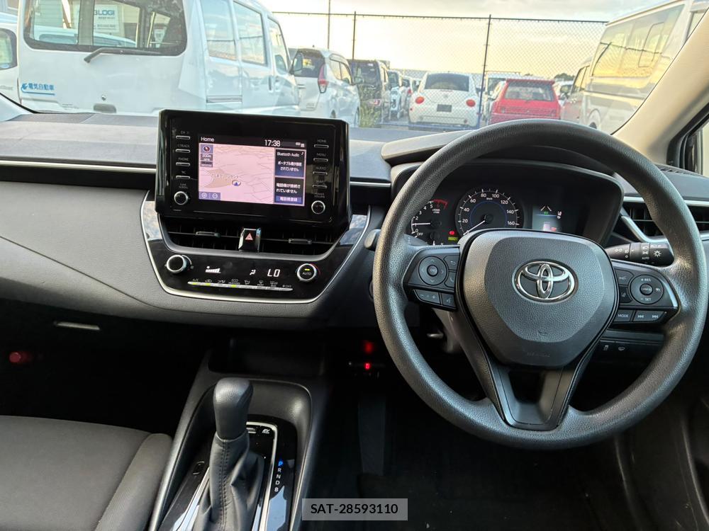 Toyota COROLLA TOURING 2021-04 8451394-13