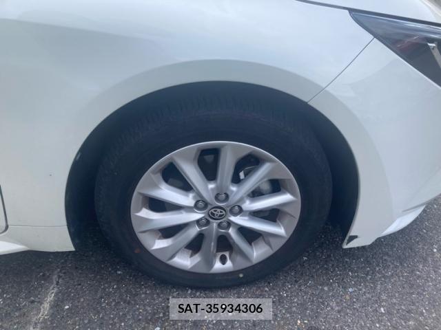 Toyota COROLLA TOURING 2021-01 8524143-6