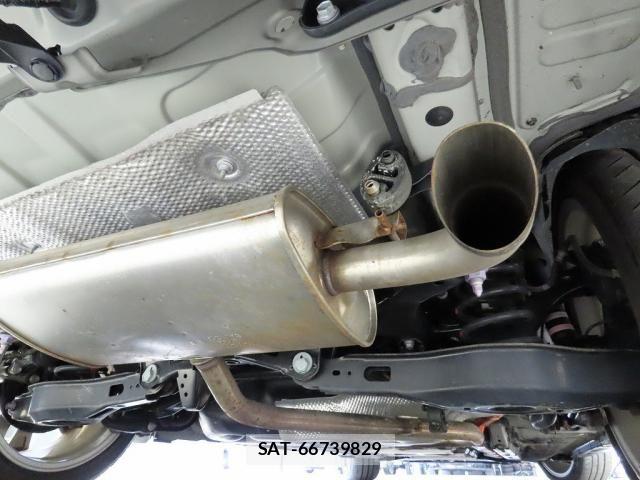 Toyota COROLLA TOURING 2023-09 8561513-29