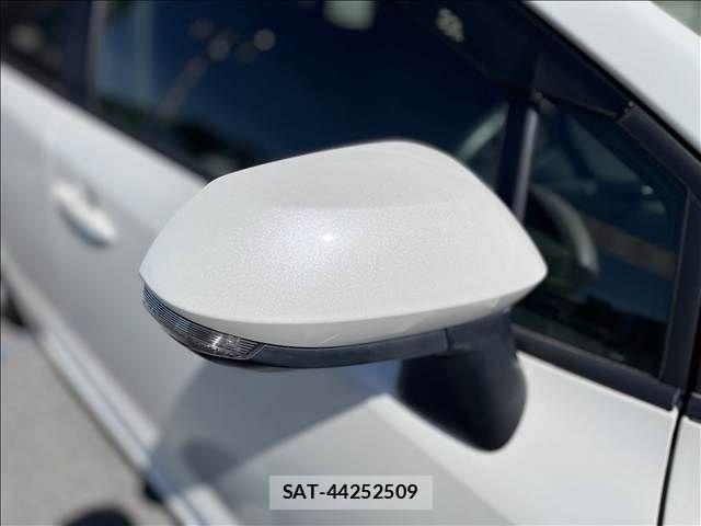 Toyota COROLLA TOURING 2020-09 8561514-9