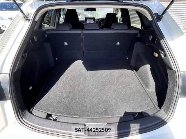Toyota COROLLA TOURING 2020-09 8561514-13