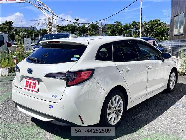 Toyota COROLLA TOURING 2020-09 8561514-5