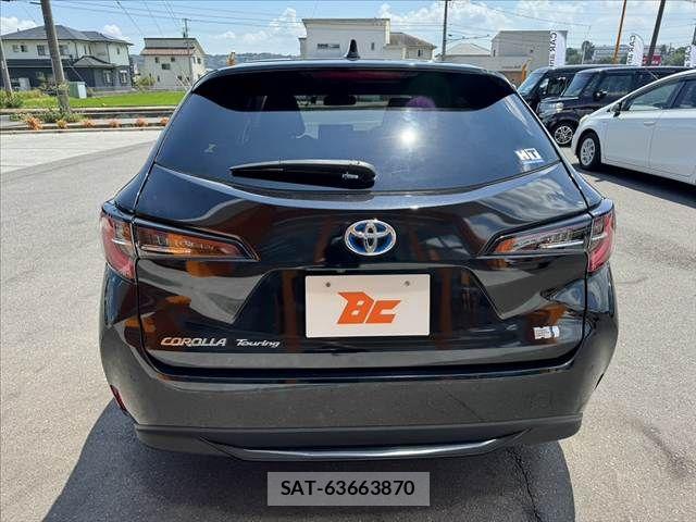 Toyota COROLLA TOURING 2020-06 8561516-13