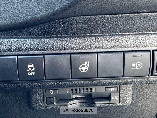 Toyota COROLLA TOURING 2020-06 8561516-5