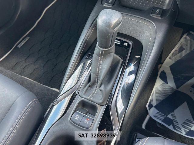 Toyota COROLLA TOURING 2020-01 8626243-19