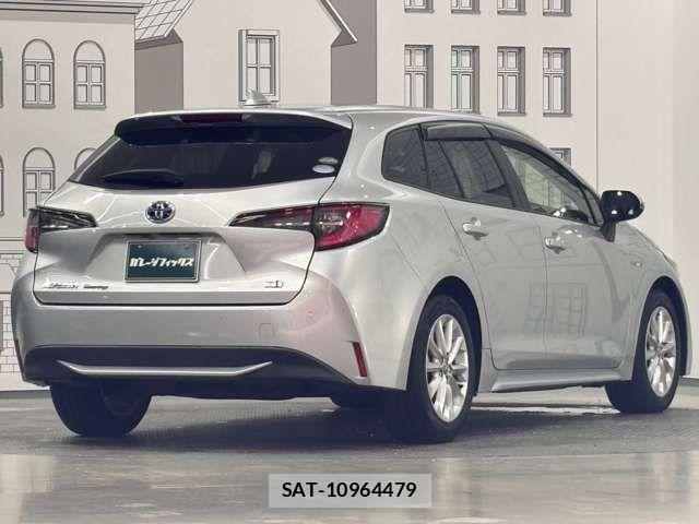 Toyota COROLLA TOURING 2020-03 8626242-7