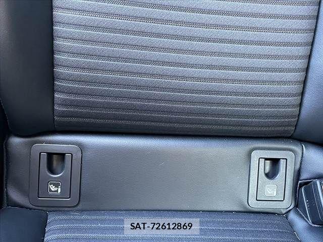 Toyota COROLLA TOURING 2020-06 8658517-23
