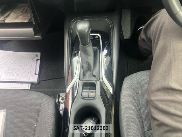Toyota COROLLA TOURING 2020-03 8658518-19