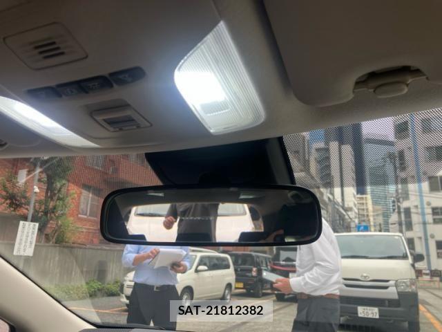 Toyota COROLLA TOURING 2020-03 8658518-21