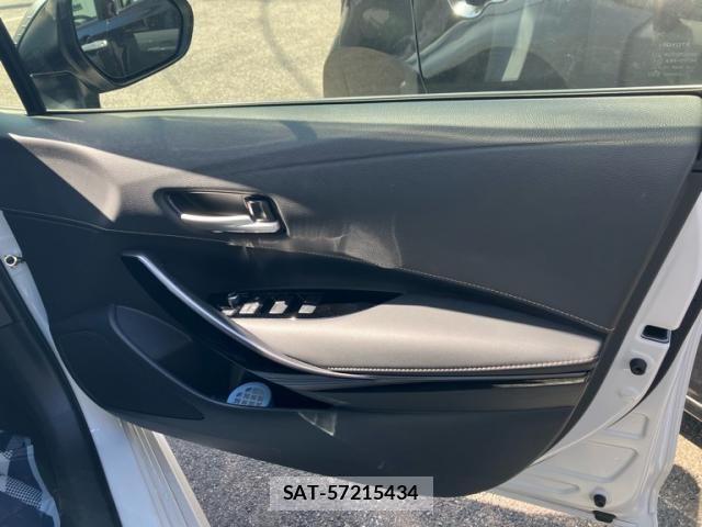 Toyota COROLLA TOURING 2022-03 8658519-13
