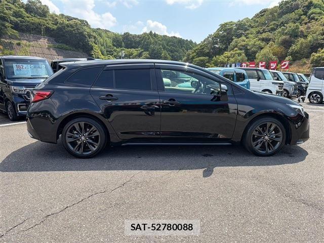 Toyota COROLLA TOURING 2023-02 8665979-9