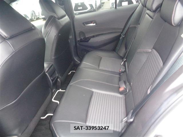 Toyota COROLLA TOURING 2025-05 8741291-11