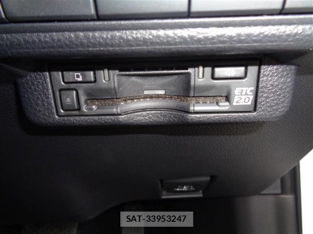 Toyota COROLLA TOURING 2025-05 8741291-26