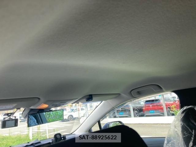 Toyota COROLLA TOURING 2021-03 8741295-15