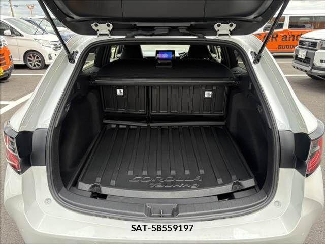 Toyota COROLLA TOURING 2024-11 8779824-19