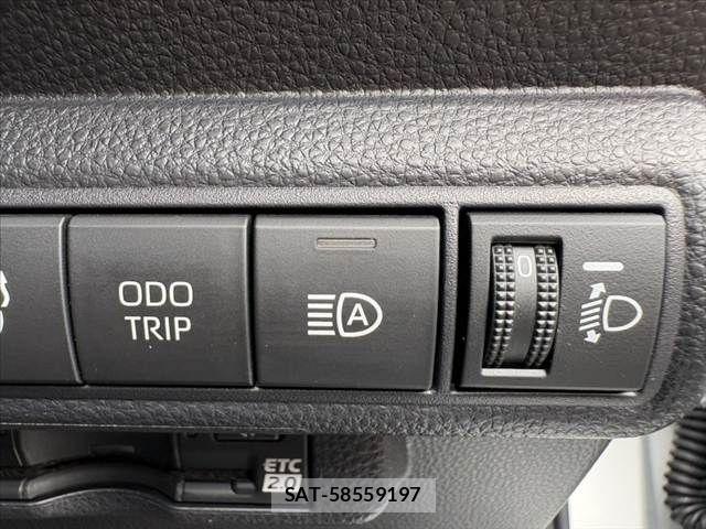 Toyota COROLLA TOURING 2024-11 8779824-22