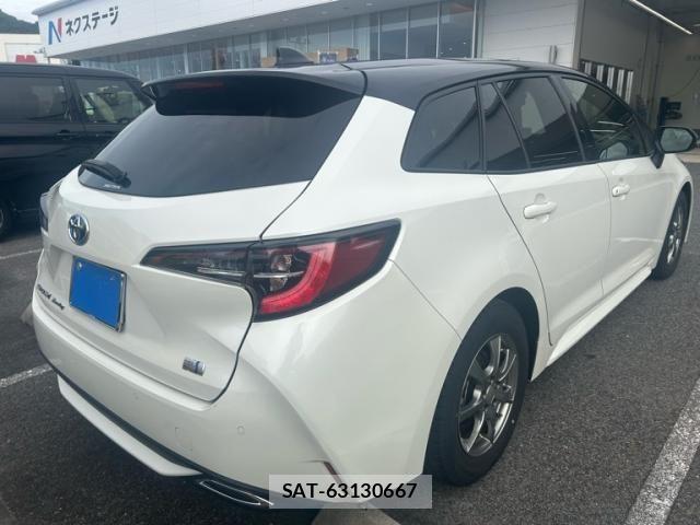 Toyota COROLLA TOURING 2021-04 8795568-10