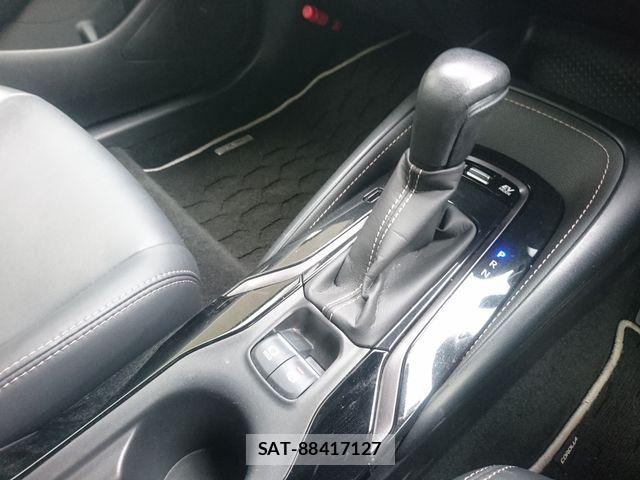 Toyota COROLLA TOURING 2019-11 8795570-20