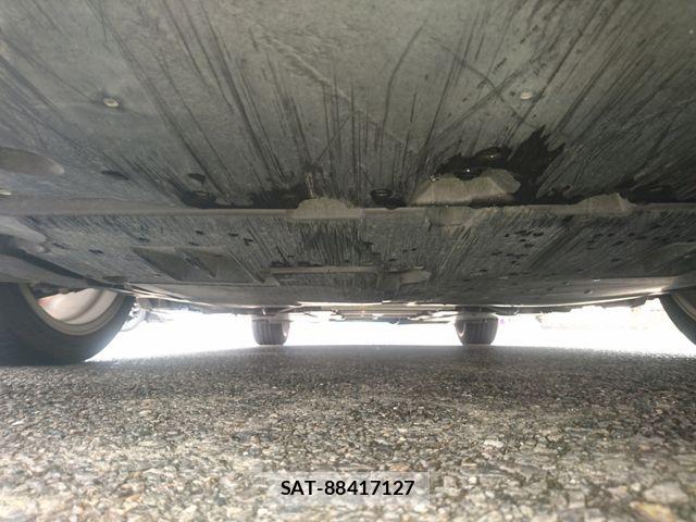 Toyota COROLLA TOURING 2019-11 8795570-27