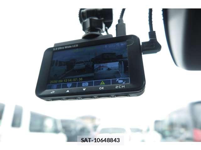 Toyota COROLLA TOURING 2020-02 8828352-28