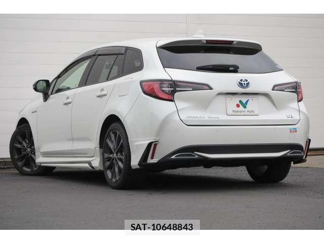 Toyota COROLLA TOURING 2020-02 8828352-6