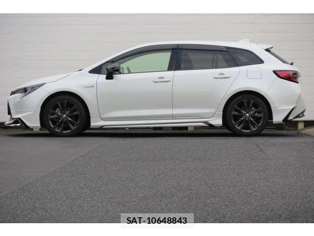 Toyota COROLLA TOURING 2020-02 8828352-7
