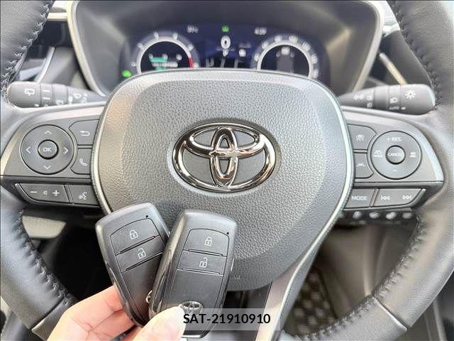 Toyota COROLLA TOURING 2025-01 8848538-17