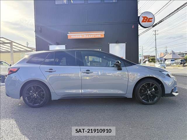 Toyota COROLLA TOURING 2025-01 8848538-6