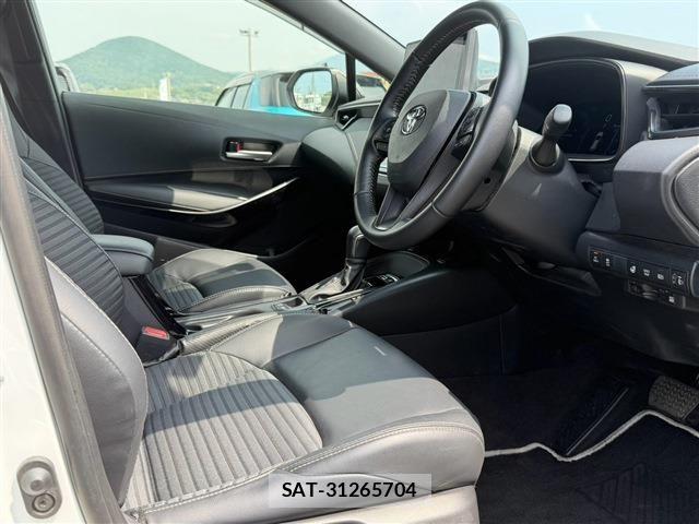 Toyota COROLLA TOURING 2025-05 8870682-12