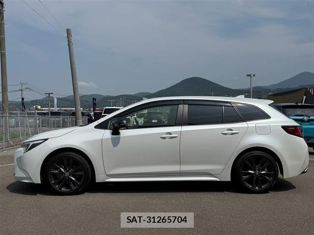 Toyota COROLLA TOURING 2025-05 8870682-8