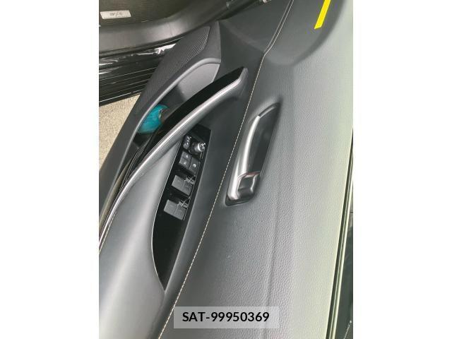 Toyota COROLLA TOURING 2020-03 8879199-13