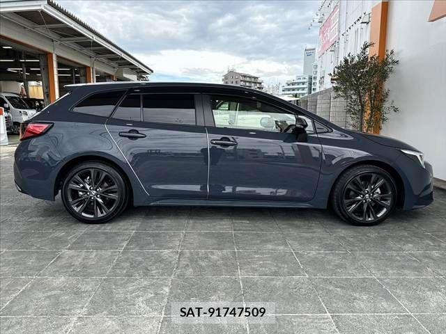 Toyota COROLLA TOURING 2023-11 8879196-11