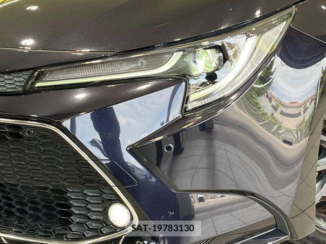 Toyota COROLLA TOURING 2021-08 8879197-11