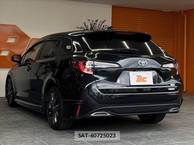 Toyota COROLLA TOURING 2020-11 8883446-12