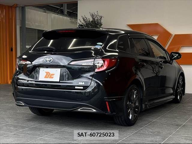 Toyota COROLLA TOURING 2020-11 8883446-14