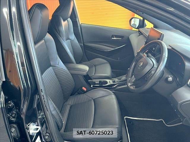 Toyota COROLLA TOURING 2020-11 8883446-15