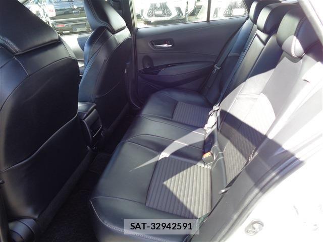 Toyota COROLLA TOURING 2023-08 8883447-11