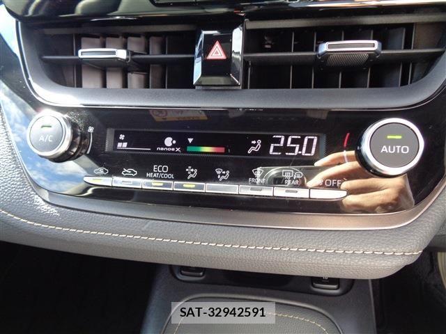 Toyota COROLLA TOURING 2023-08 8883447-21