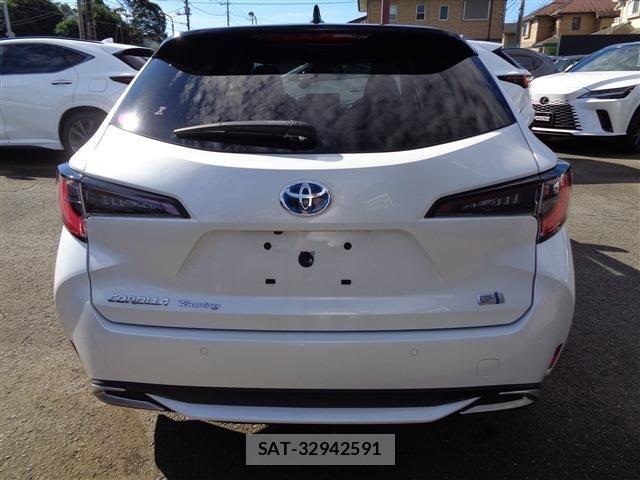 Toyota COROLLA TOURING 2023-08 8883447-6