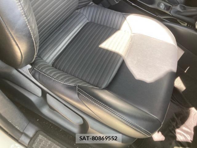 Toyota COROLLA TOURING 2019-10 8883448-19